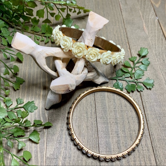 12 Unique Costume Jewelry Bracelets Mix & Match - Picture 5 of 7